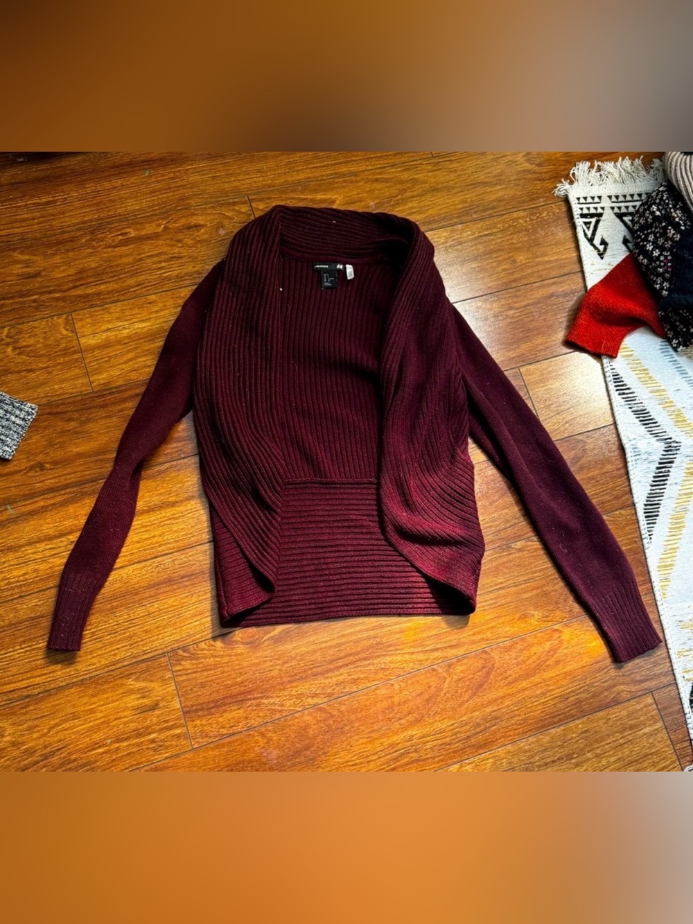 H&M ribbed open front cardigan sweater.